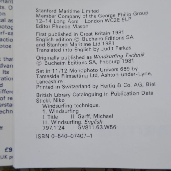 Windsurfing Technique Hardcover Vintage Book - Picture 3 of 3